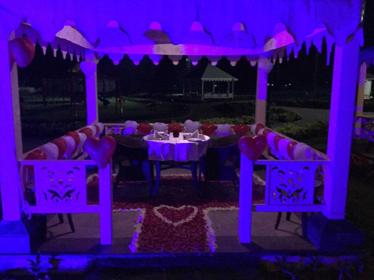 Neonz Resort And Club Sojitra Exterior photo